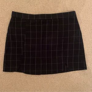 One size Brandy Melville plaid mini skirt